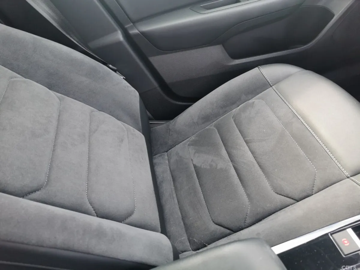 Citroen C4 Hatchback, Petrol, 2023, Grey