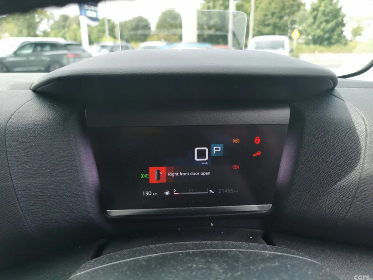 Citroen C4 Hatchback, Petrol, 2023, Grey