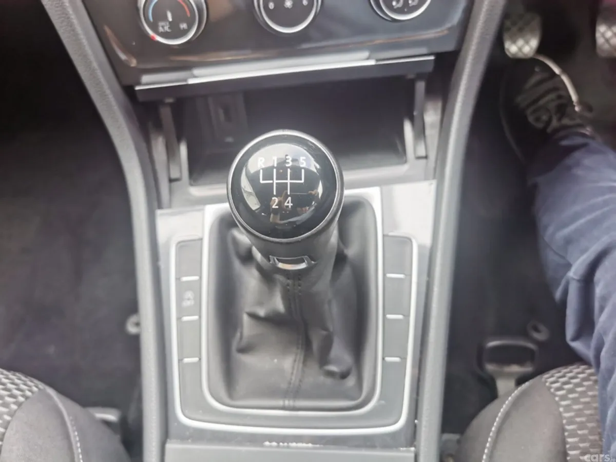 Volkswagen Golf Hatchback, Diesel, 2019, Black