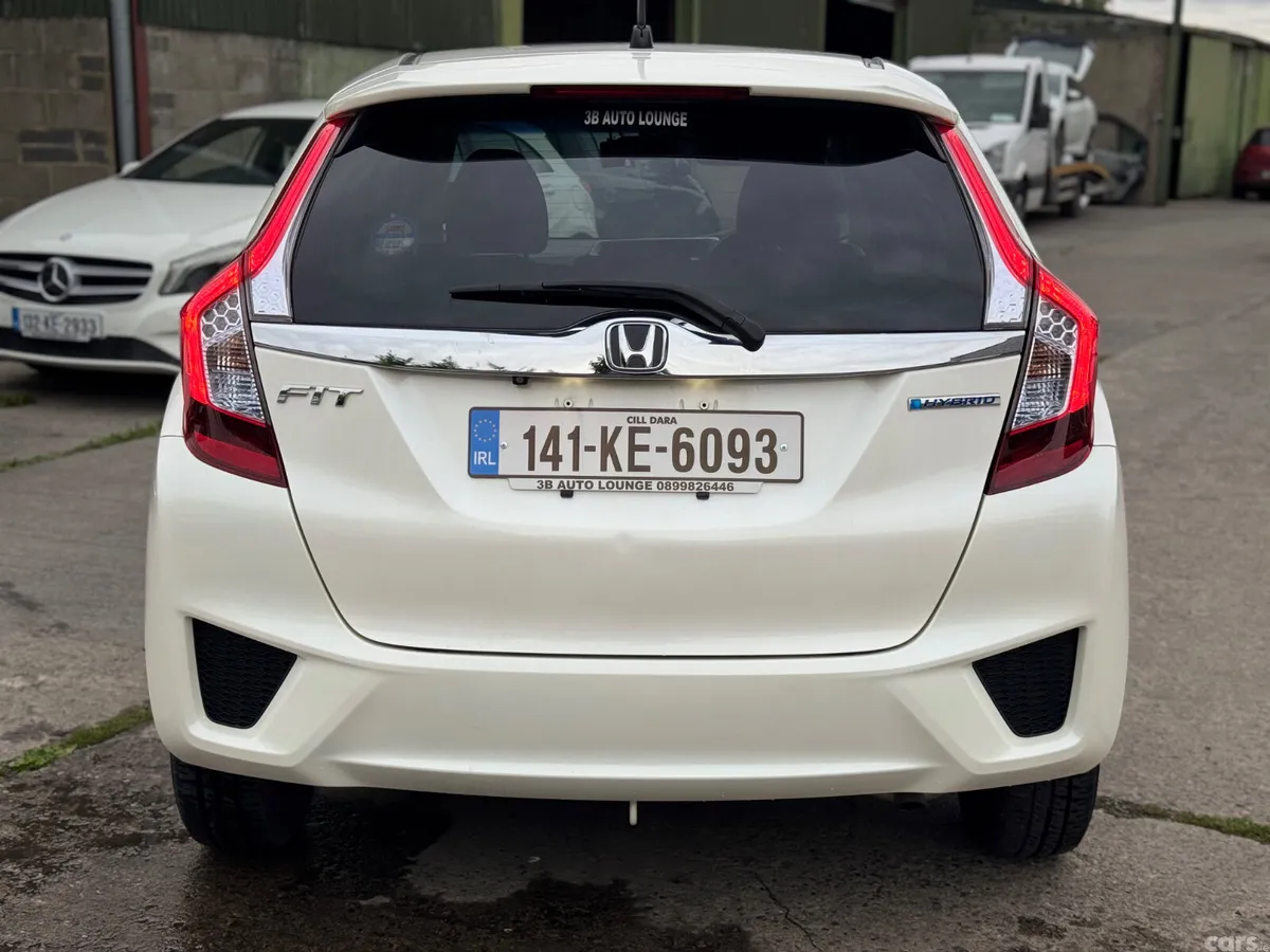 Honda Fit Hatchback, Petrol Hybrid, 2014, White