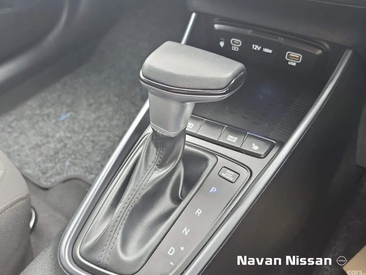 Hyundai Bayon Estate, Petrol, 2024, Red