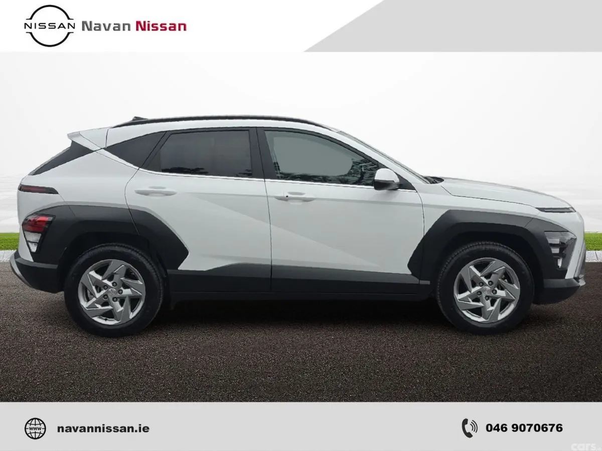 Hyundai KONA MPV, Petrol, 2026, White