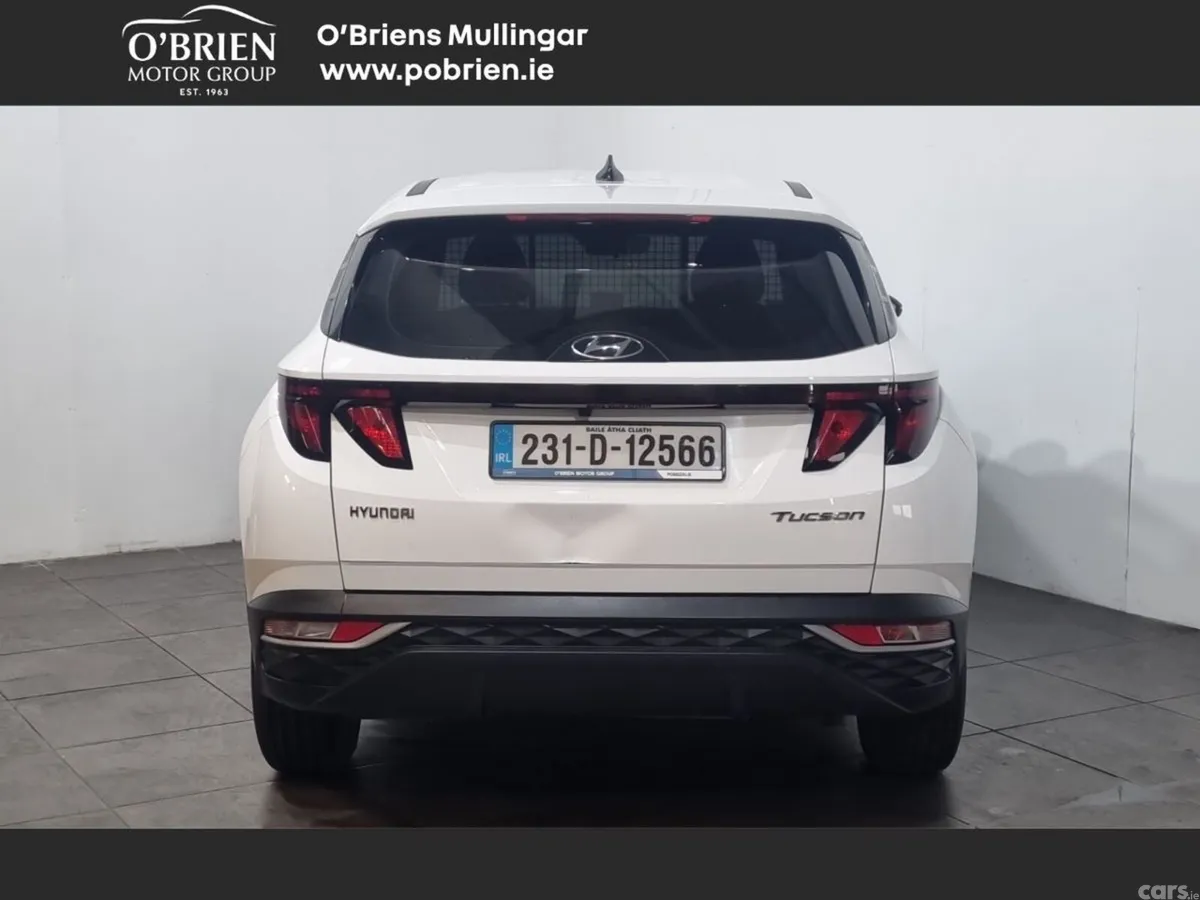 Hyundai Tucson SUV, Diesel, 2023, White