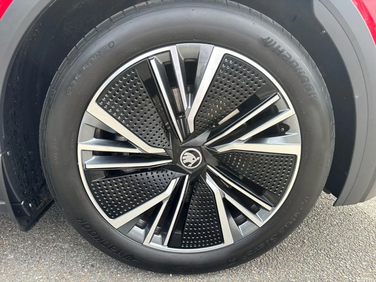 Skoda Elroq Hatchback, Electric, 2025, Red