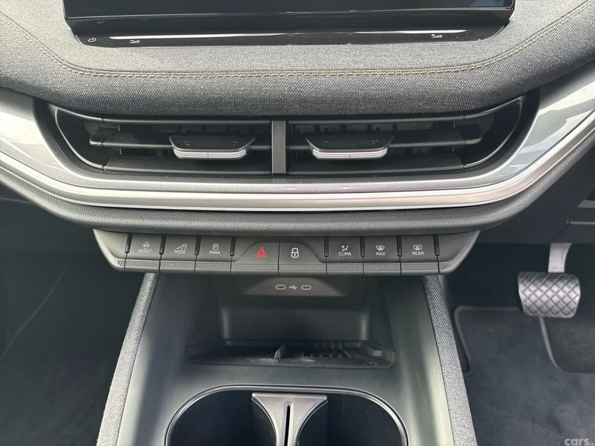Skoda Elroq Hatchback, Electric, 2025, Red