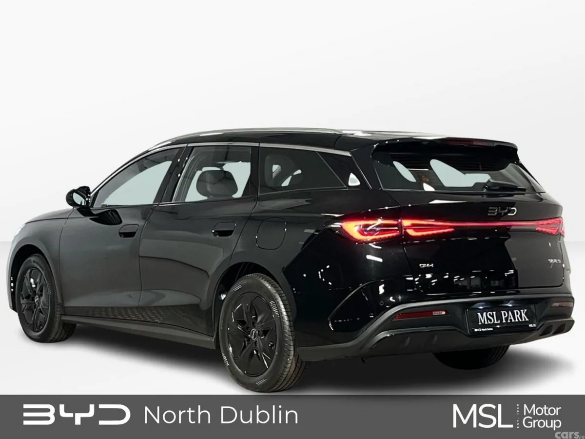 BYD Seal 6 Hatchback, Petrol Plug-in Hybrid, 2026, Black