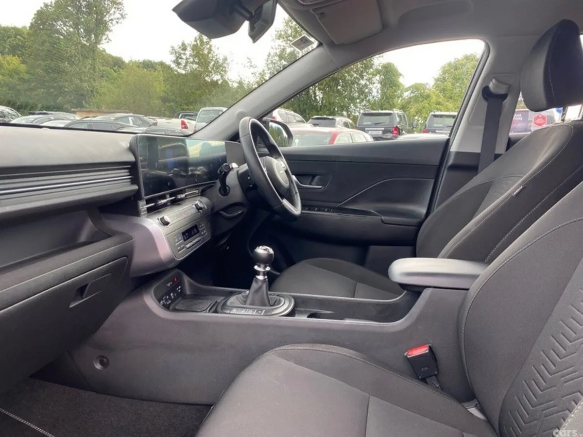 Hyundai KONA MPV, Petrol, 2024, Black