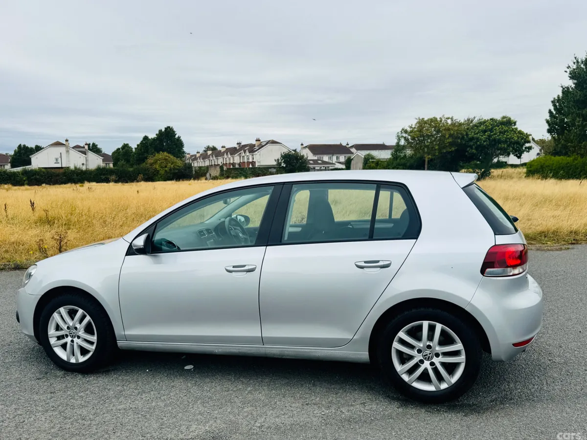 Volkswagen Golf Hatchback, Petrol, 2012, Silver