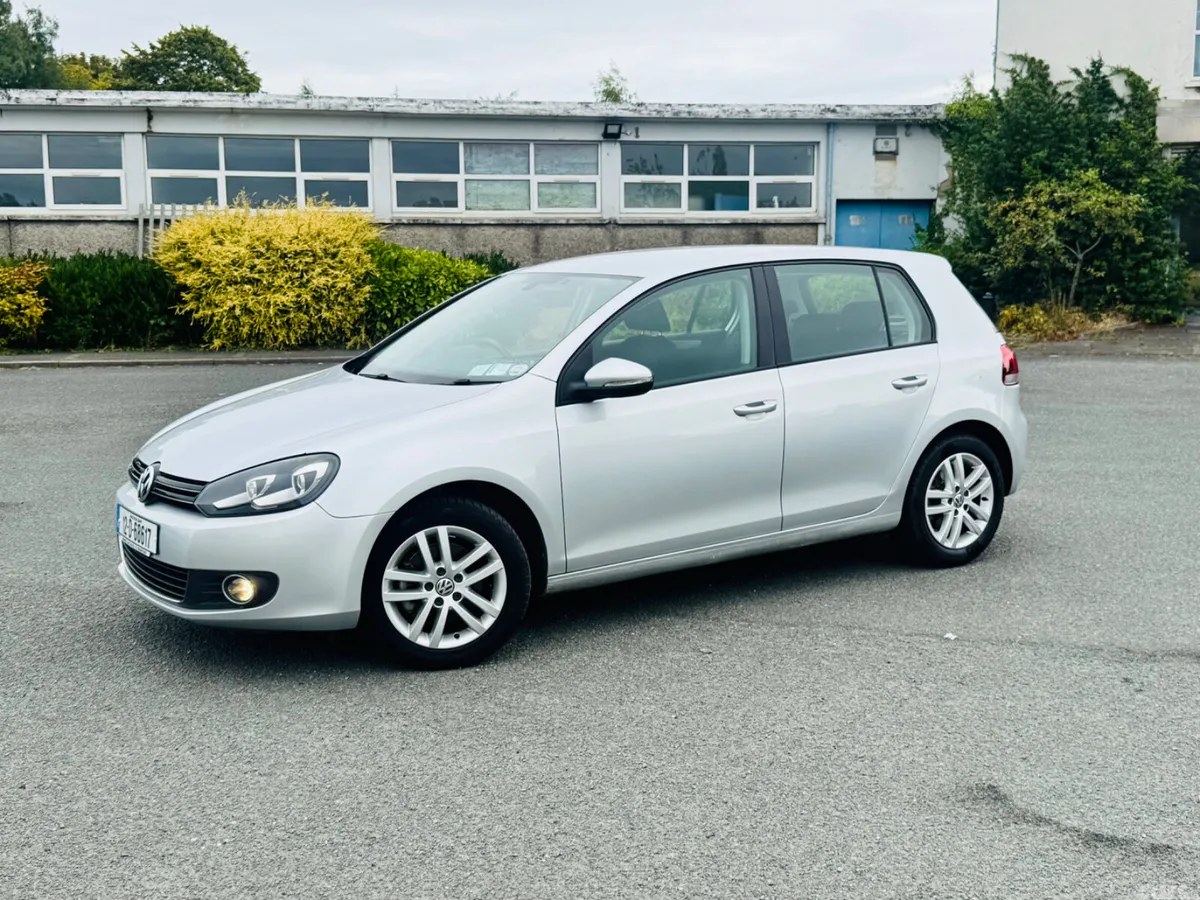 Volkswagen Golf Hatchback, Petrol, 2012, Silver