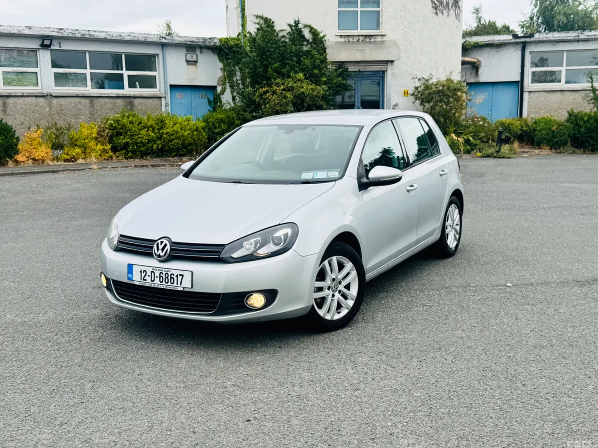 Volkswagen Golf Hatchback, Petrol, 2012, Silver