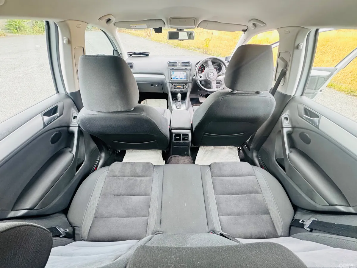 Volkswagen Golf Hatchback, Petrol, 2012, Silver