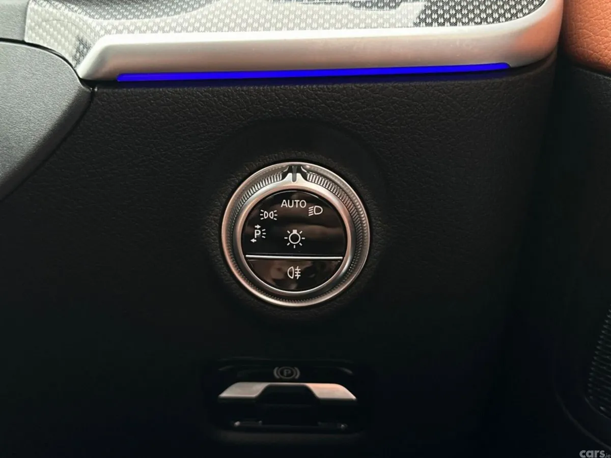 Mercedes-Benz C-Class Estate, Petrol Plug-in Hybrid, 2022, Blue
