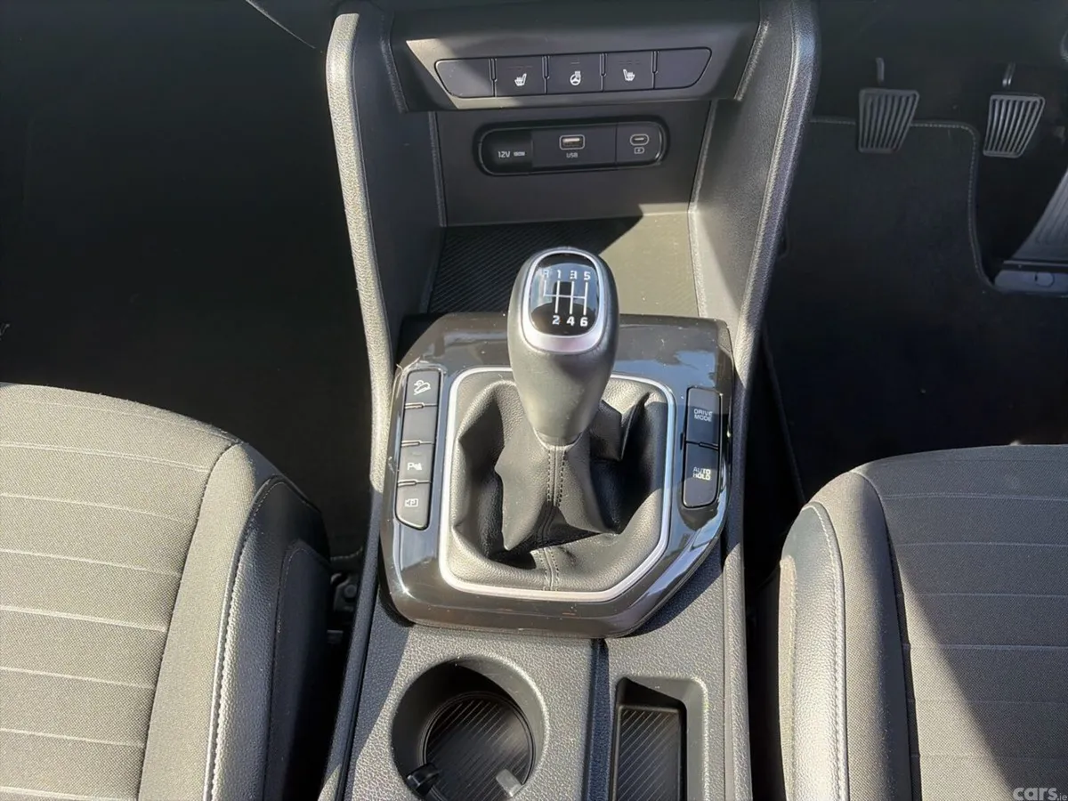 Kia Sportage SUV, Diesel Hybrid, 2023, Grey