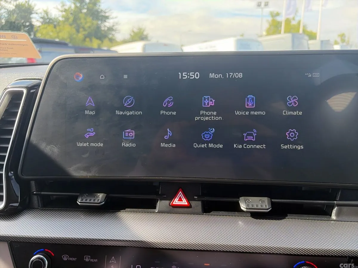 Kia Sportage SUV, Diesel Hybrid, 2023, Grey