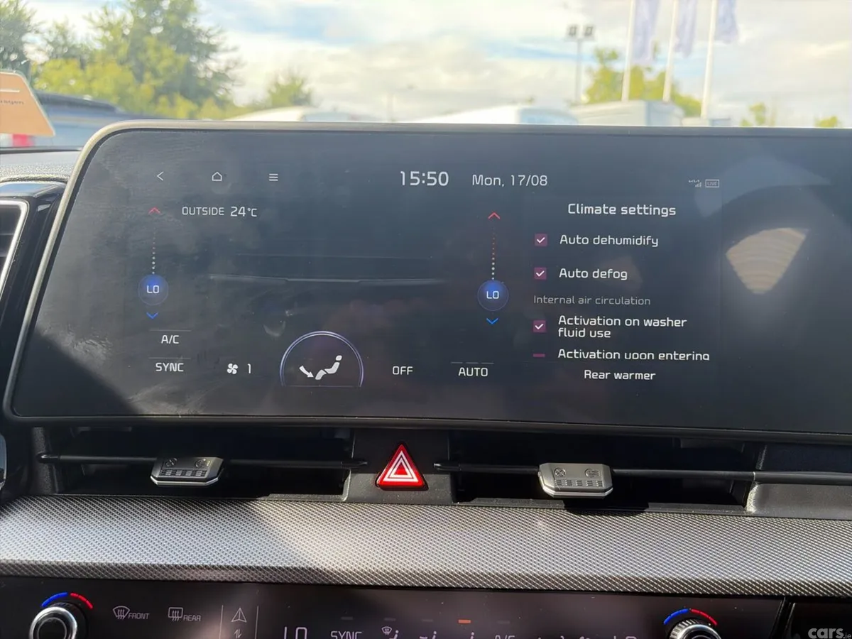 Kia Sportage SUV, Diesel Hybrid, 2023, Grey