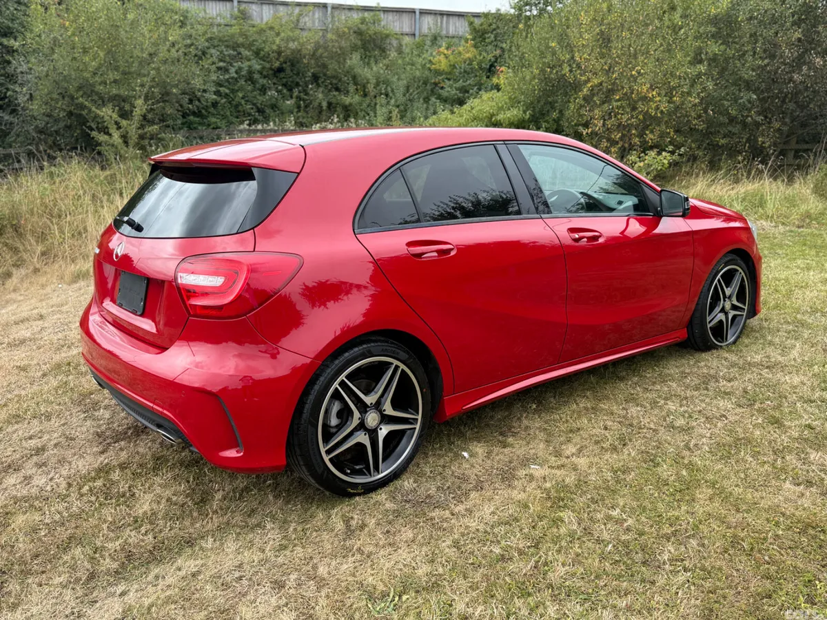 Mercedes-Benz A-Class Hatchback, Petrol, 2013, Red