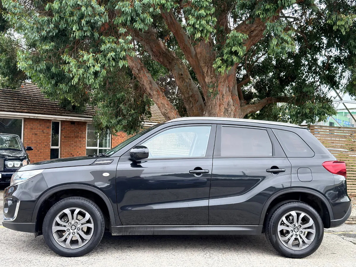 Suzuki Vitara SUV, Petrol, 2020, Black