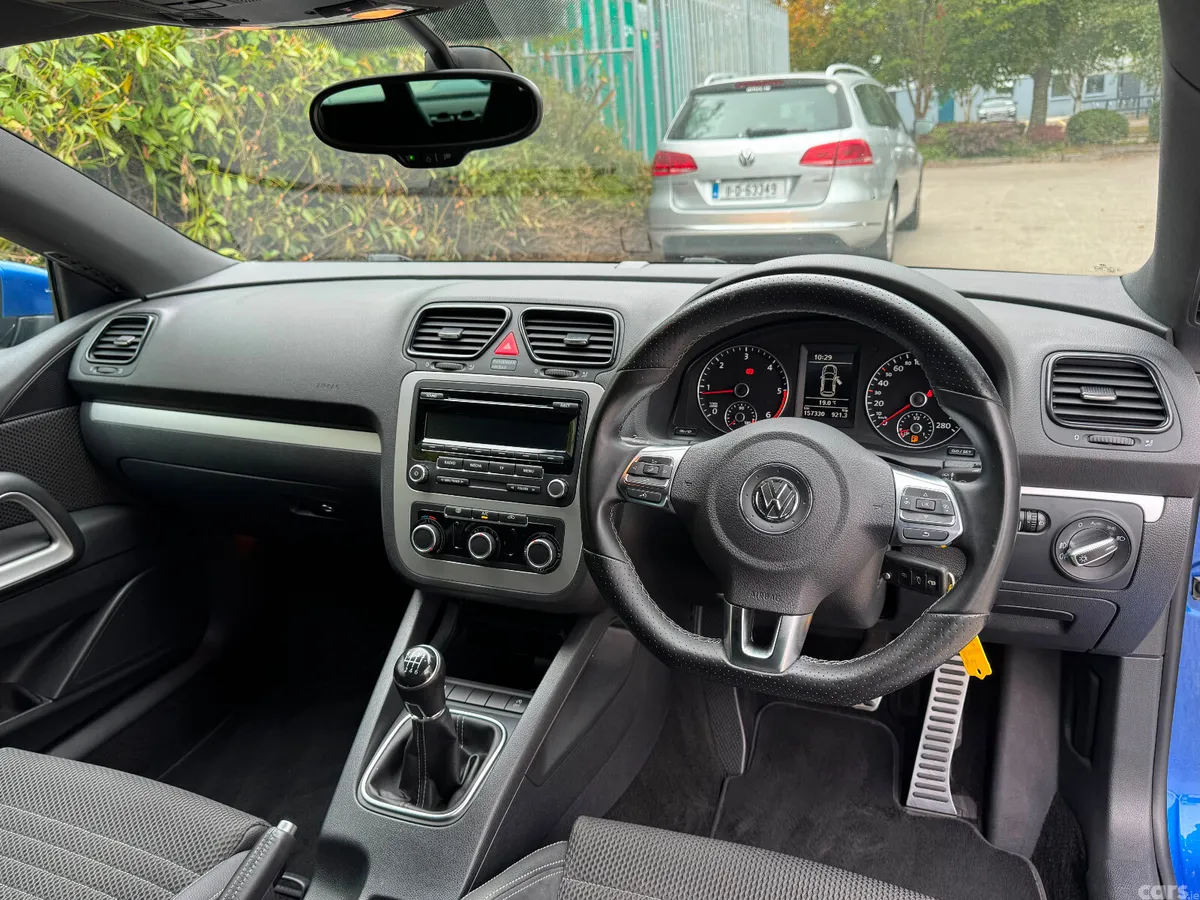 Volkswagen Scirocco Hatchback, Diesel, 2014, Blue