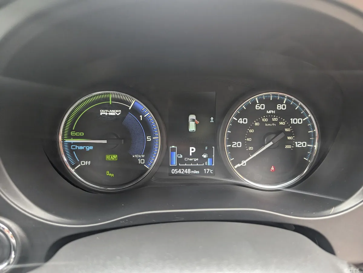 Mitsubishi Outlander SUV, Petrol Plug-in Hybrid, 2020, Black