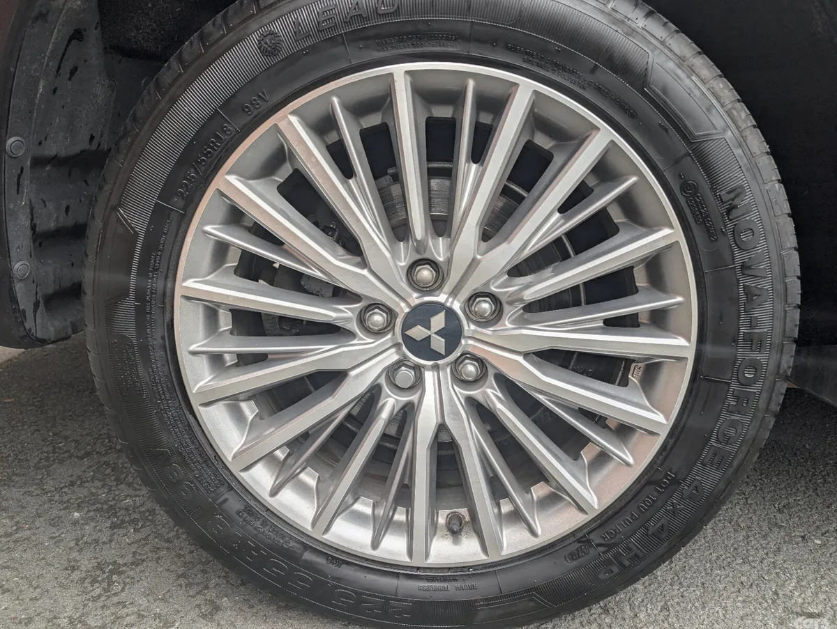 Mitsubishi Outlander SUV, Petrol Plug-in Hybrid, 2020, Black