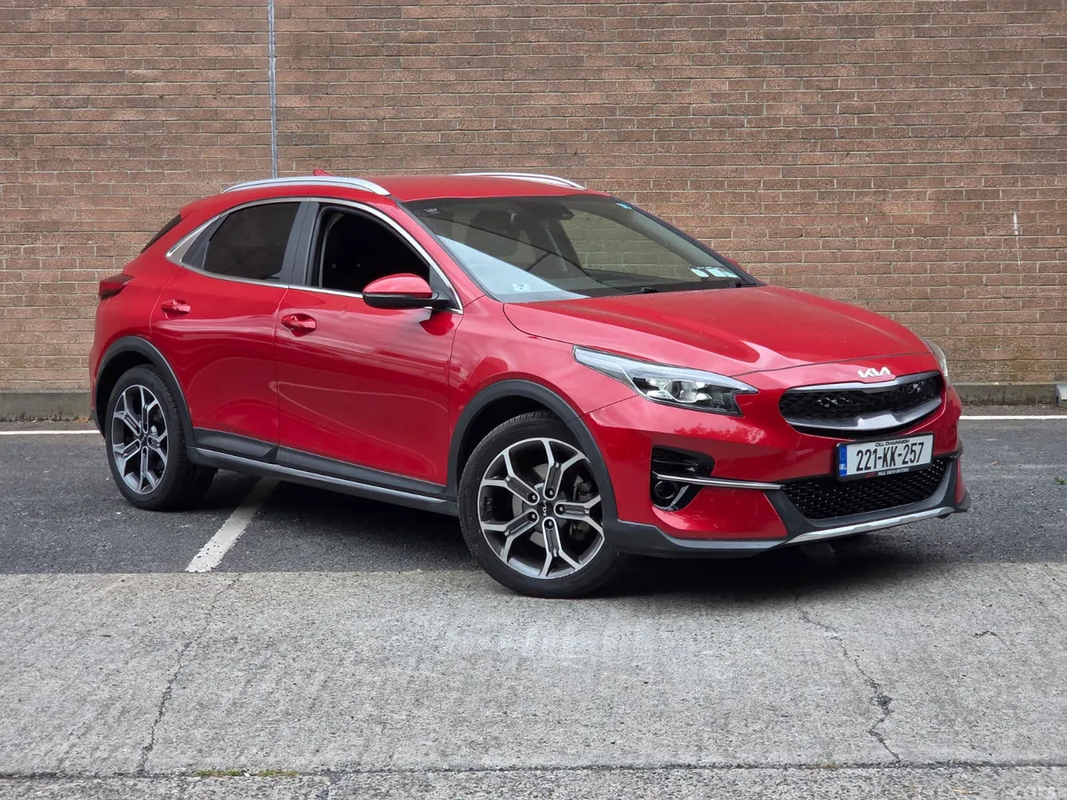 Kia XCeed Hatchback, Petrol Plug-in Hybrid, 2022, Red