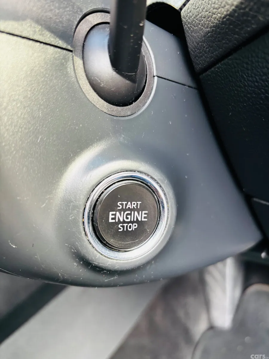 Skoda Superb Hatchback, Diesel, 2018, Black