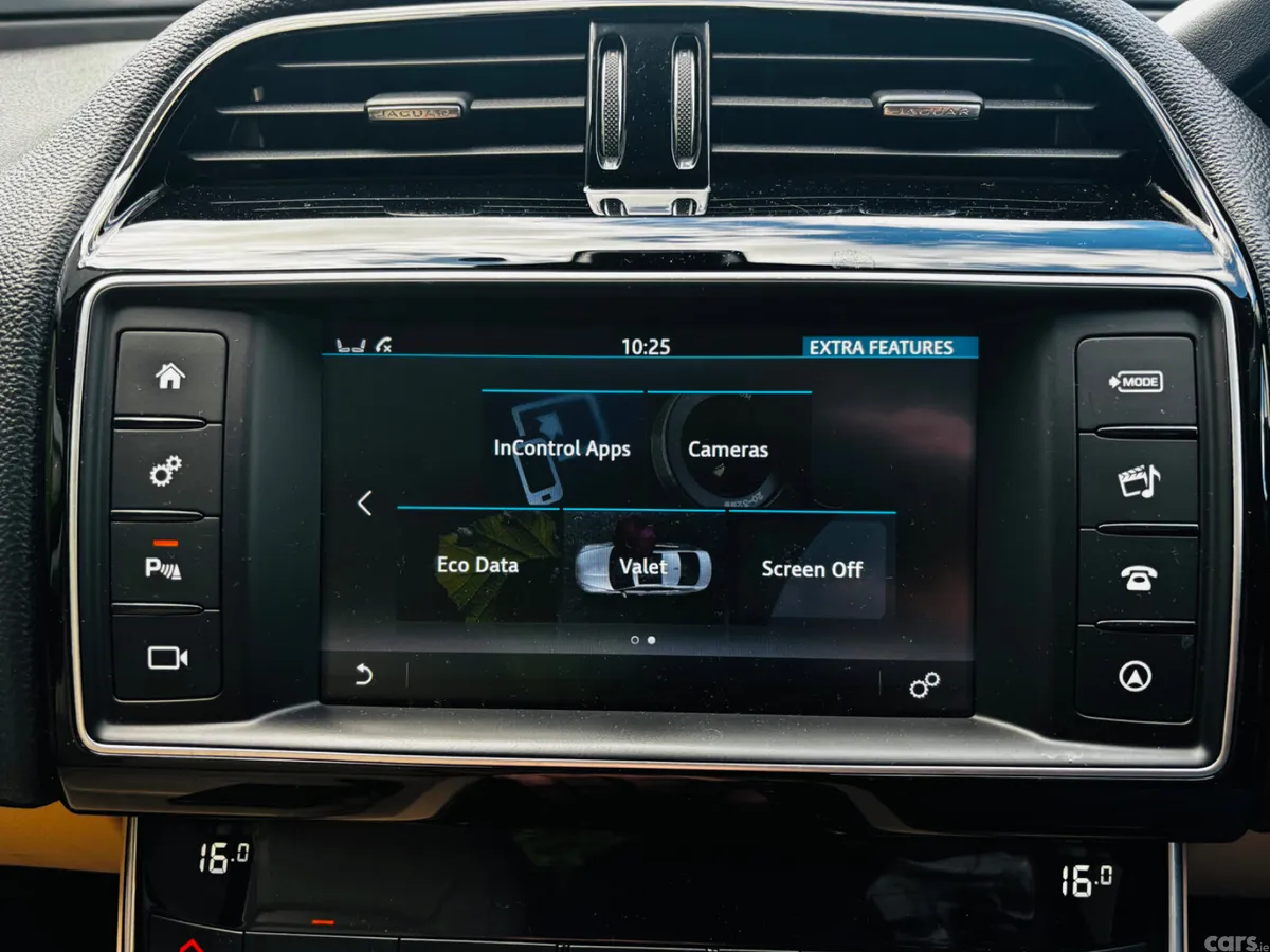 Jaguar XE Saloon, Diesel, 2017, Red