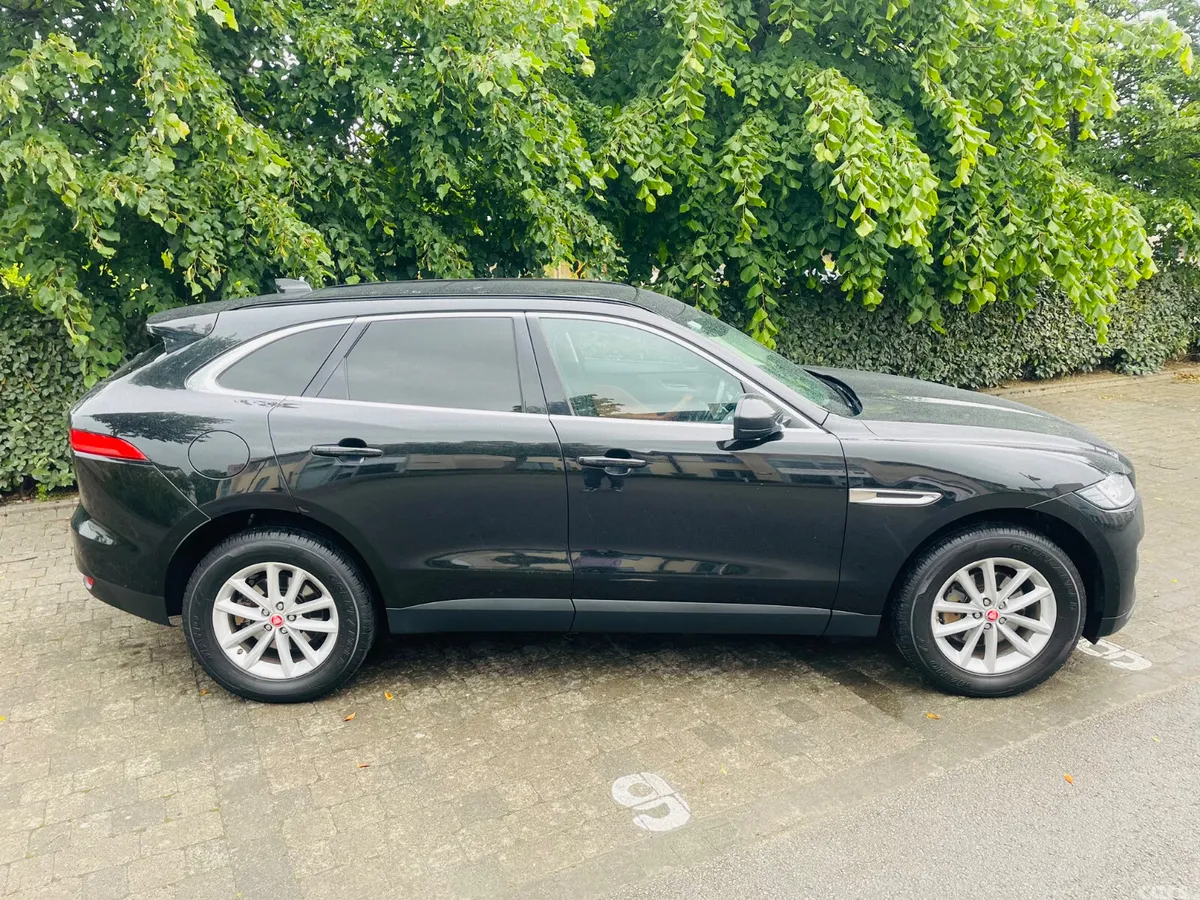 Jaguar F-Pace SUV, Diesel, 2018, Black