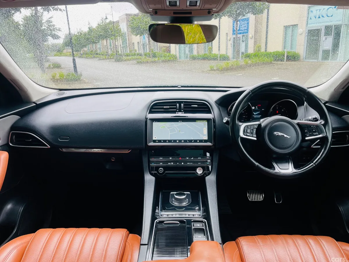 Jaguar F-Pace SUV, Diesel, 2018, Black