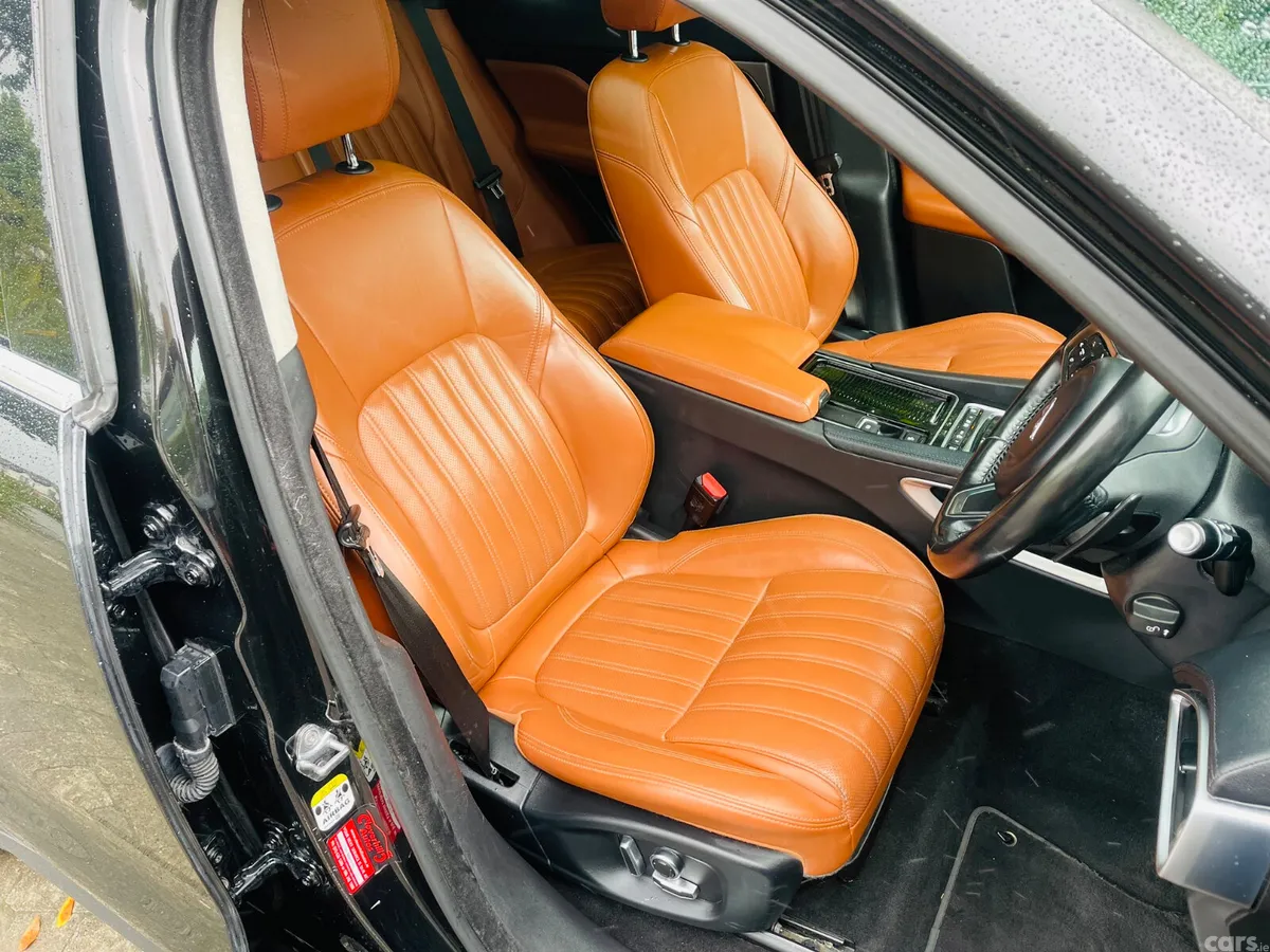 Jaguar F-Pace SUV, Diesel, 2018, Black