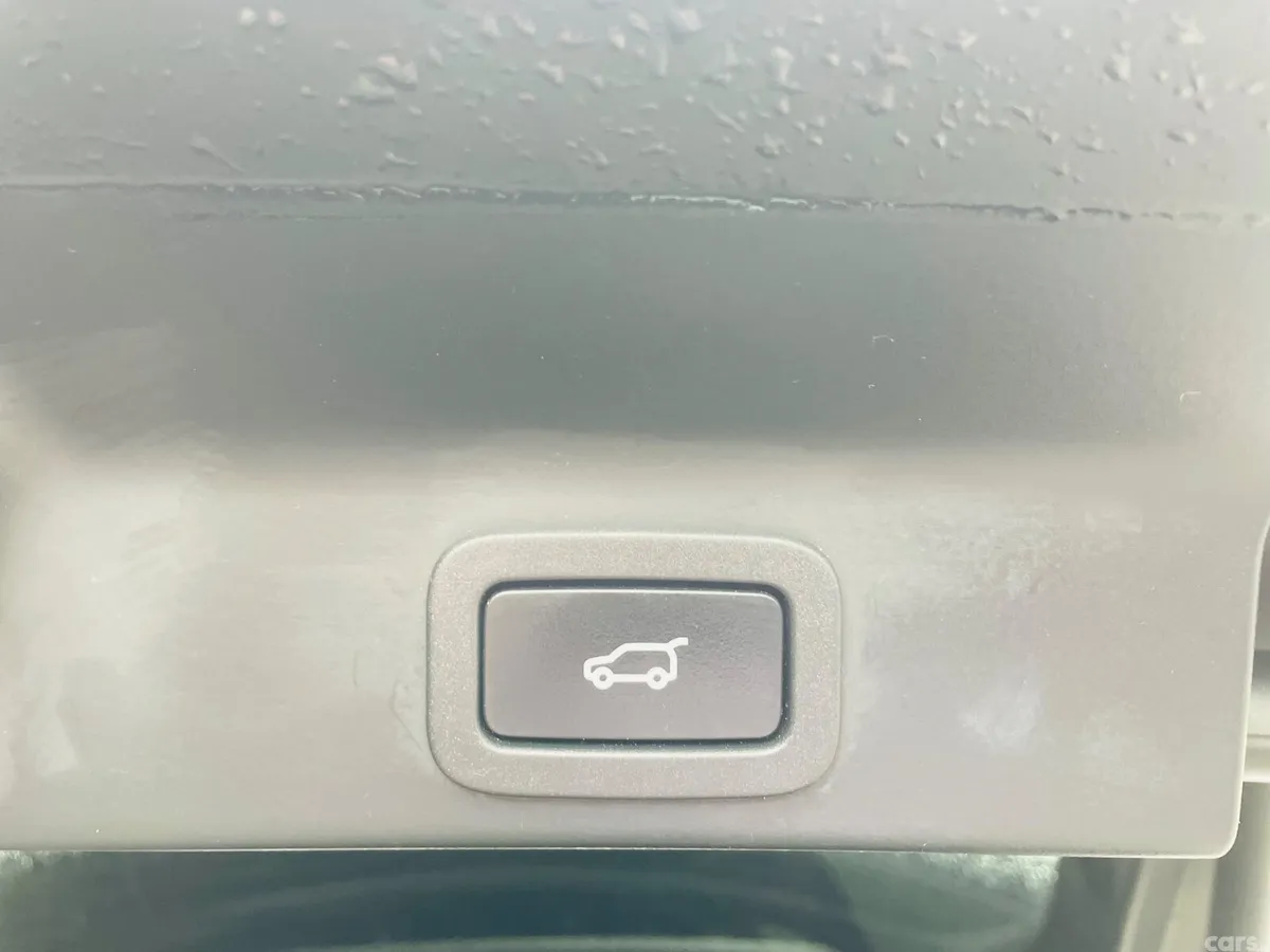 Jaguar F-Pace SUV, Diesel, 2018, Black