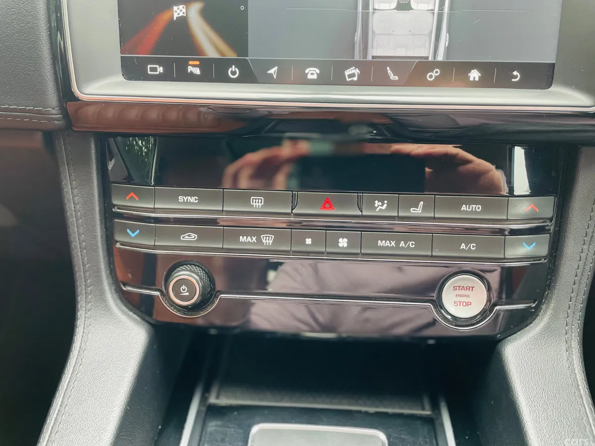 Jaguar F-Pace SUV, Diesel, 2018, Black