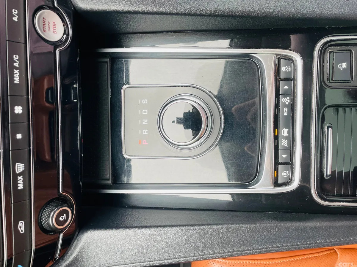 Jaguar F-Pace SUV, Diesel, 2018, Black