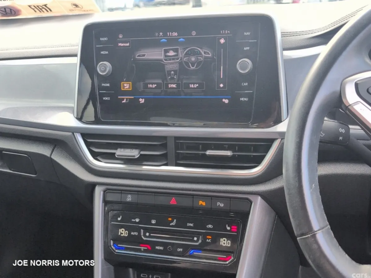 Volkswagen T-Roc SUV, Petrol, 2022, White