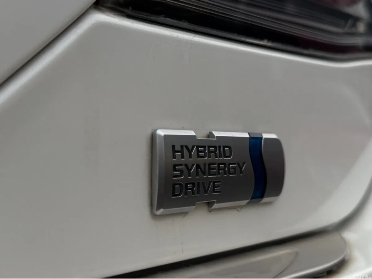 Toyota Crown Saloon, Petrol Hybrid, 2020, White
