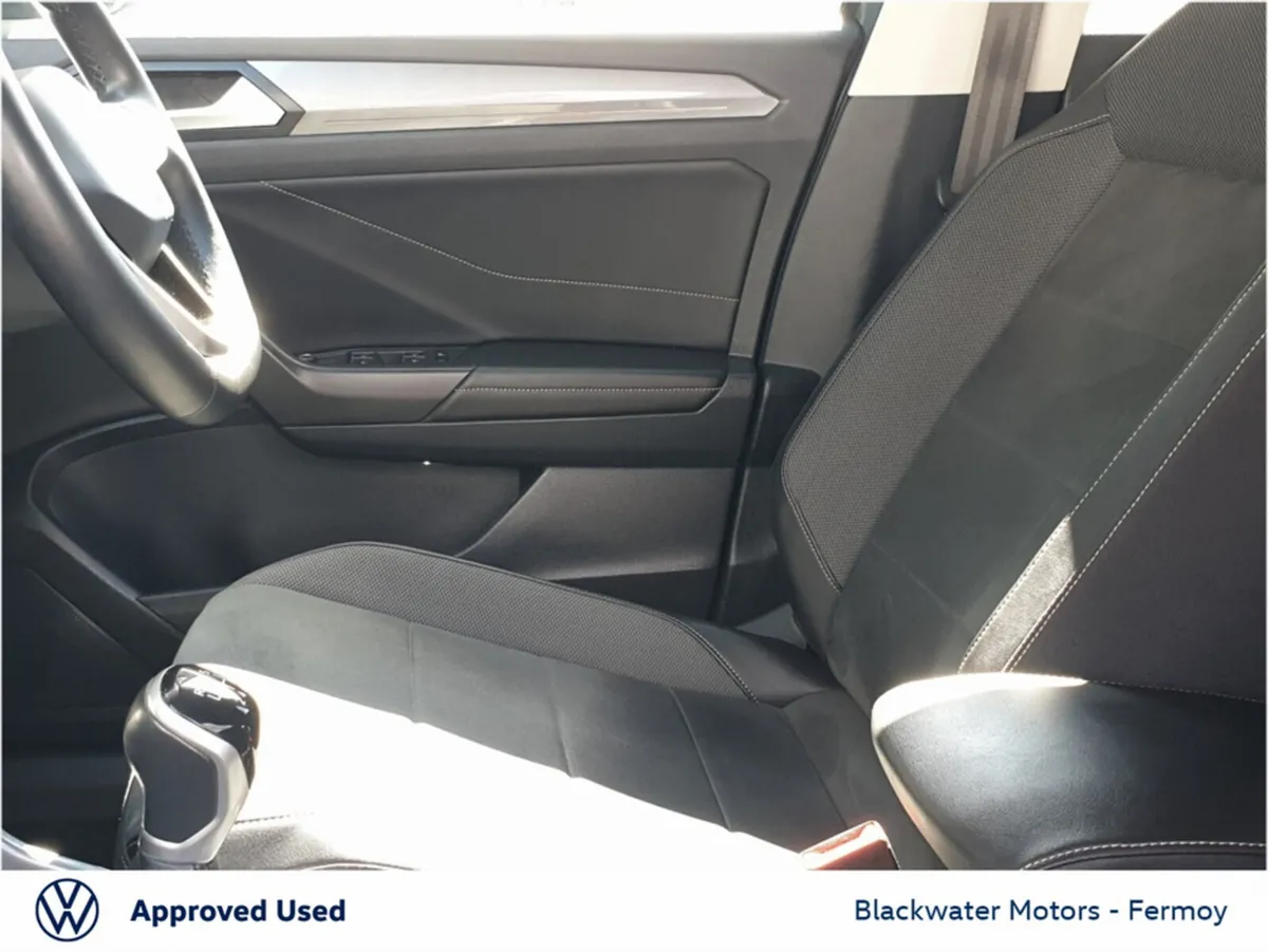 Volkswagen T-Roc SUV, Petrol, 2023, Grey