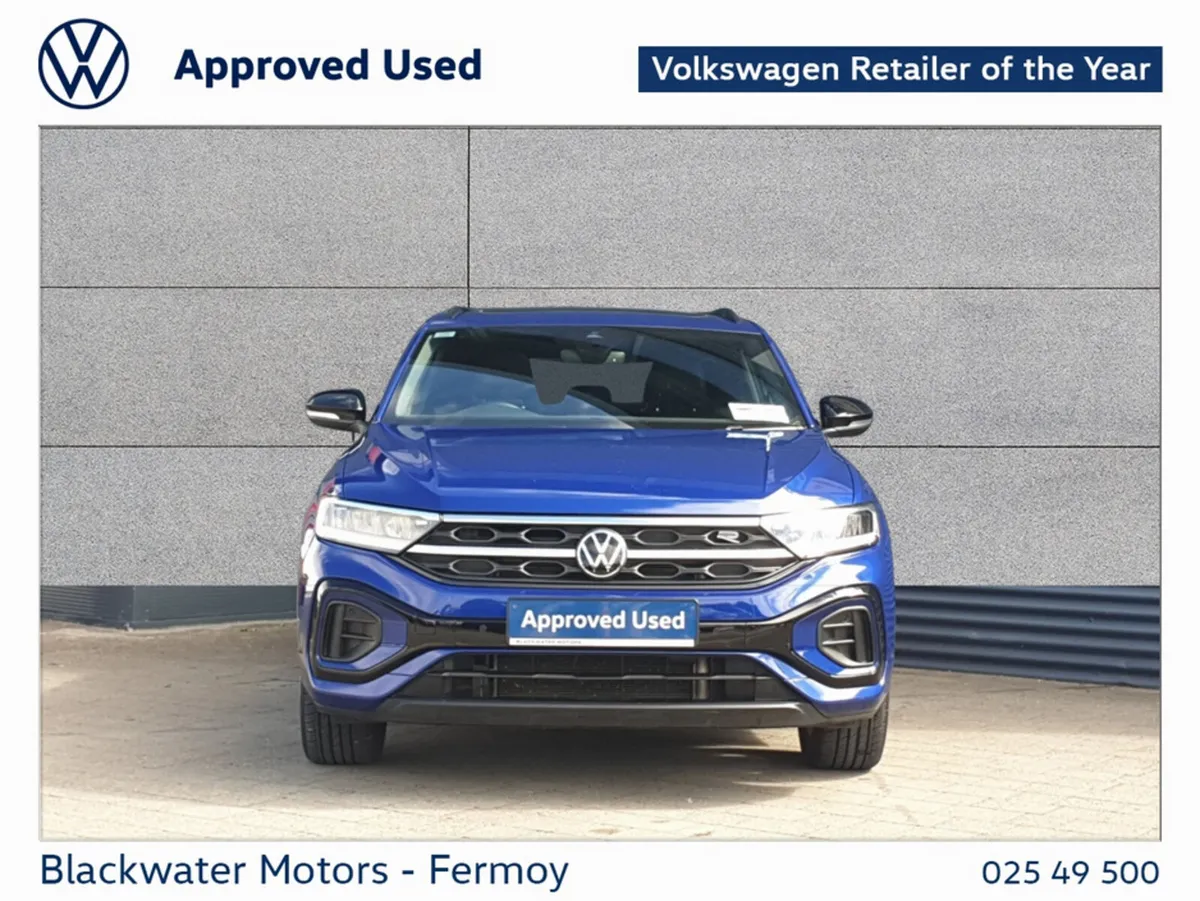 Volkswagen T-Roc SUV, Petrol, 2024, Blue