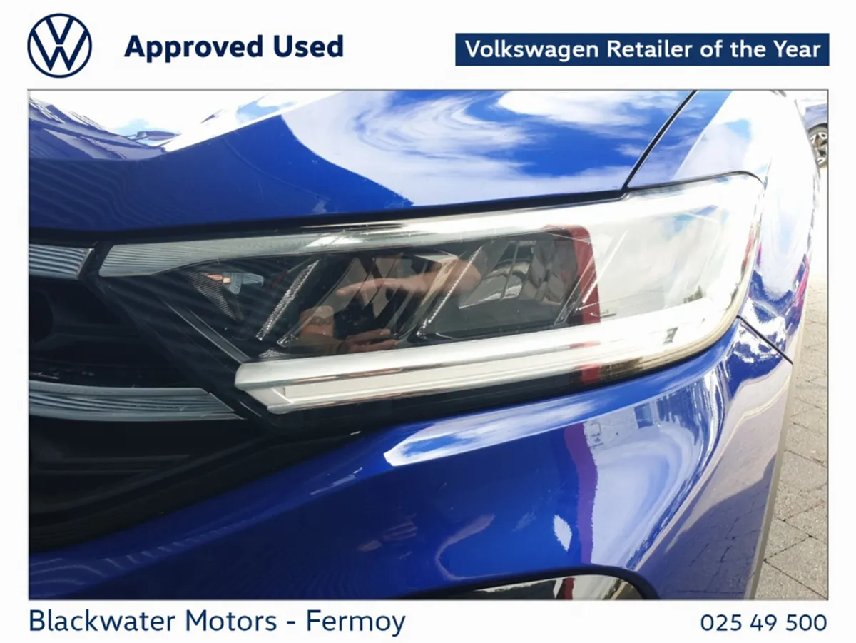 Volkswagen T-Roc SUV, Petrol, 2024, Blue