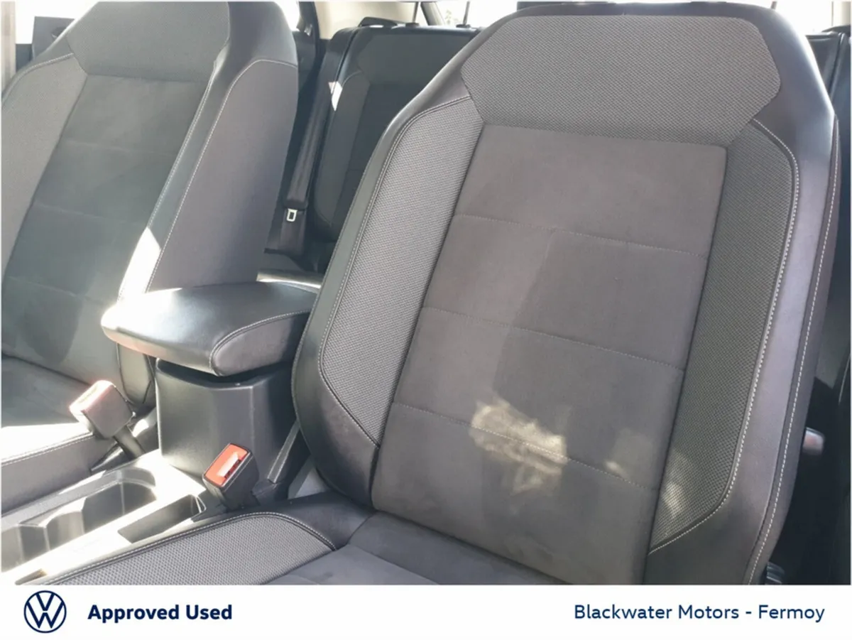 Volkswagen T-Roc SUV, Petrol, 2023, Grey