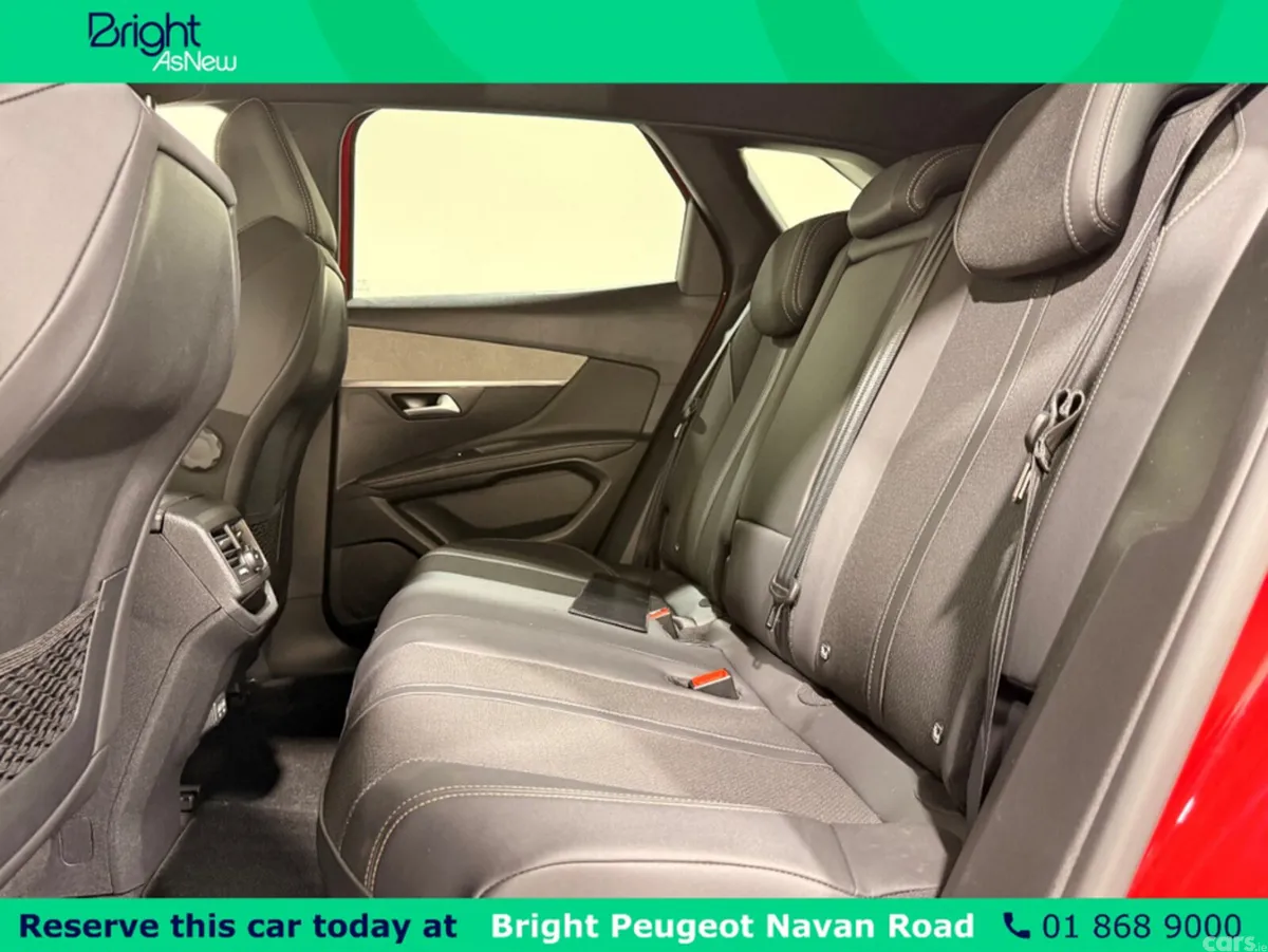 Peugeot 3008 SUV, Petrol Hybrid, 2024, Red