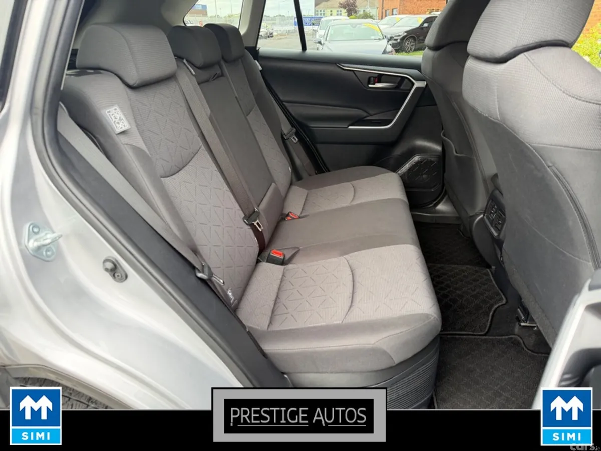 Toyota RAV4 SUV, Petrol Hybrid, 2021, Silver