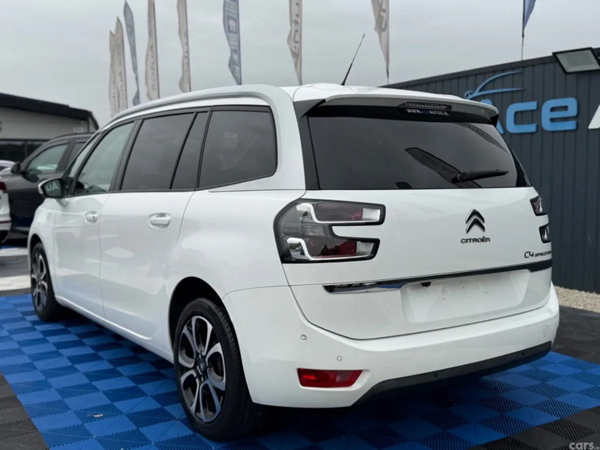 Citroen Grand C4 Spacetourer MPV, Diesel, 2021, White