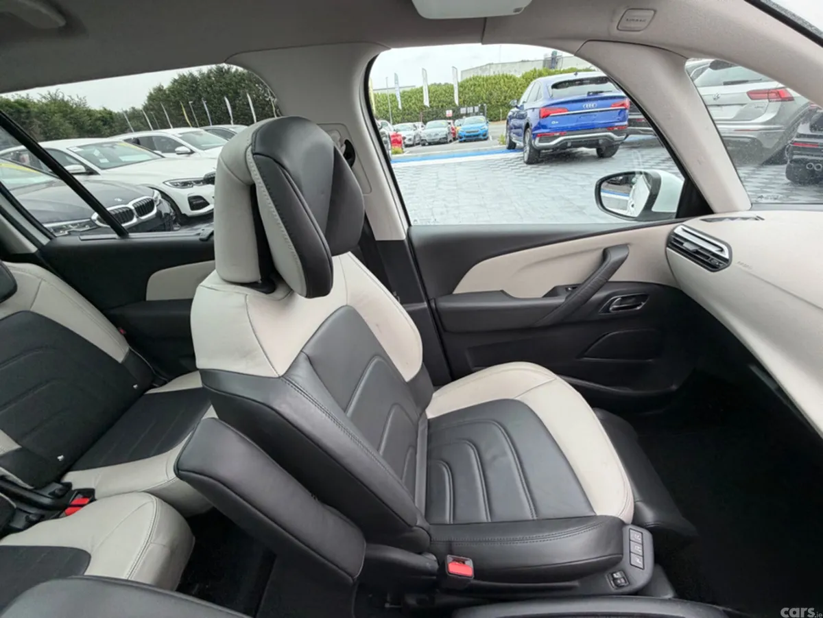 Citroen Grand C4 Picasso MPV, Diesel, 2021, White