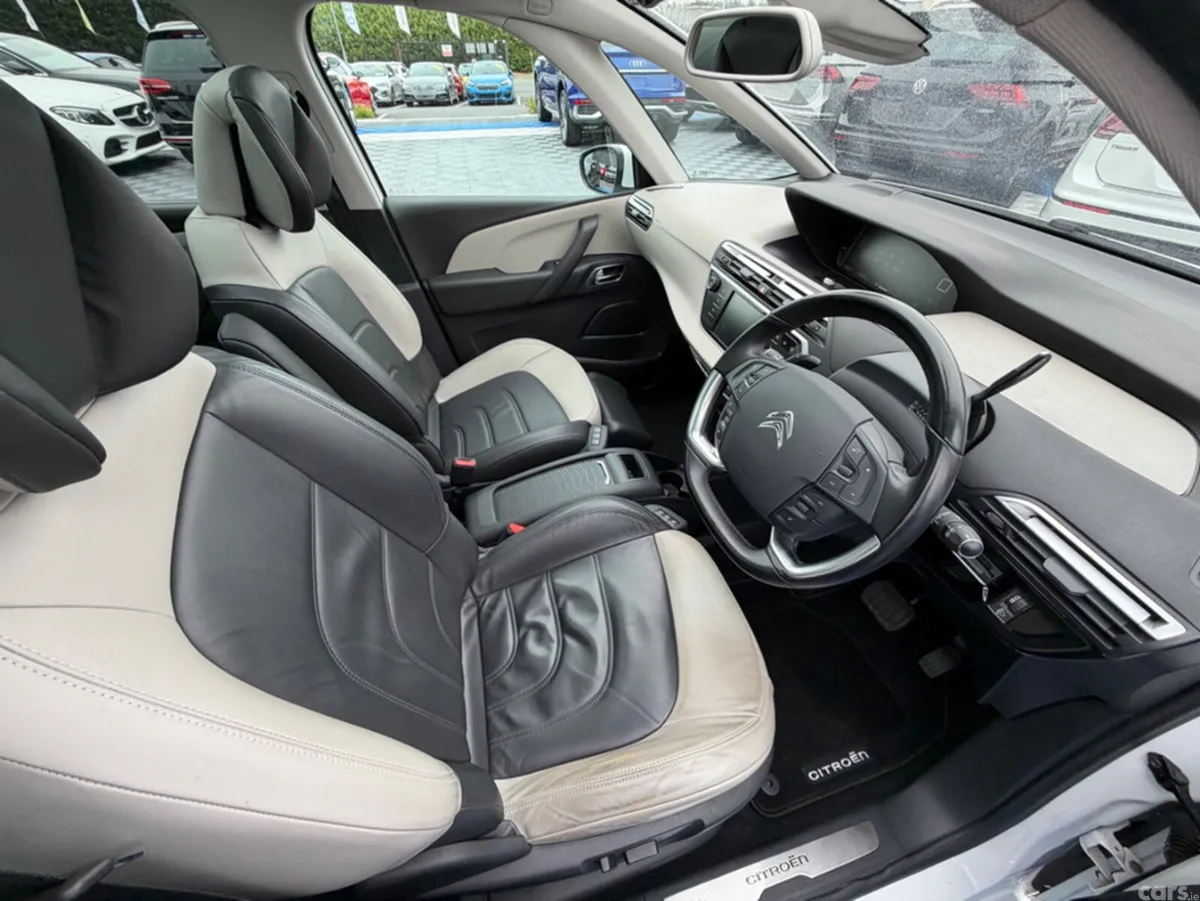 Citroen Grand C4 Picasso MPV, Diesel, 2021, White