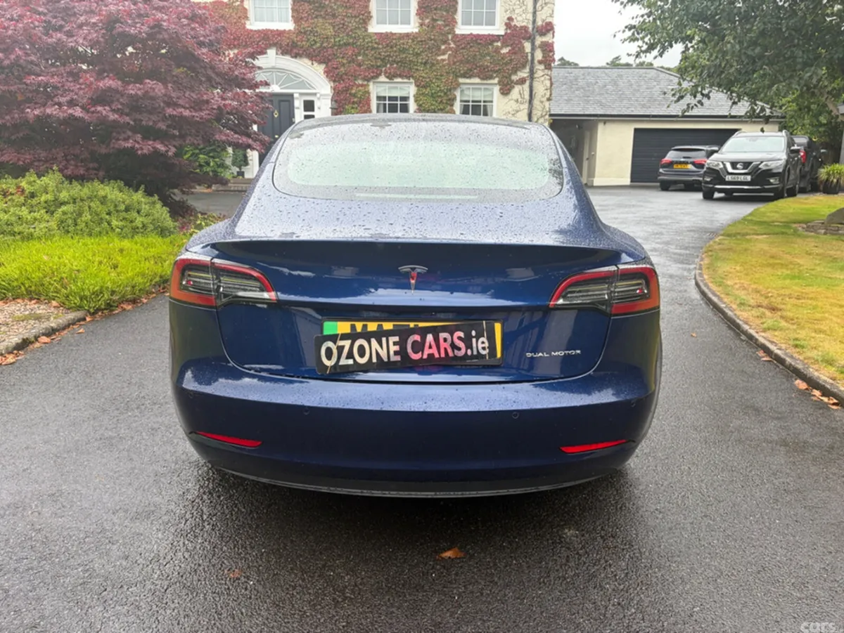 Tesla Model 3 Saloon, Electric, 2021, Blue