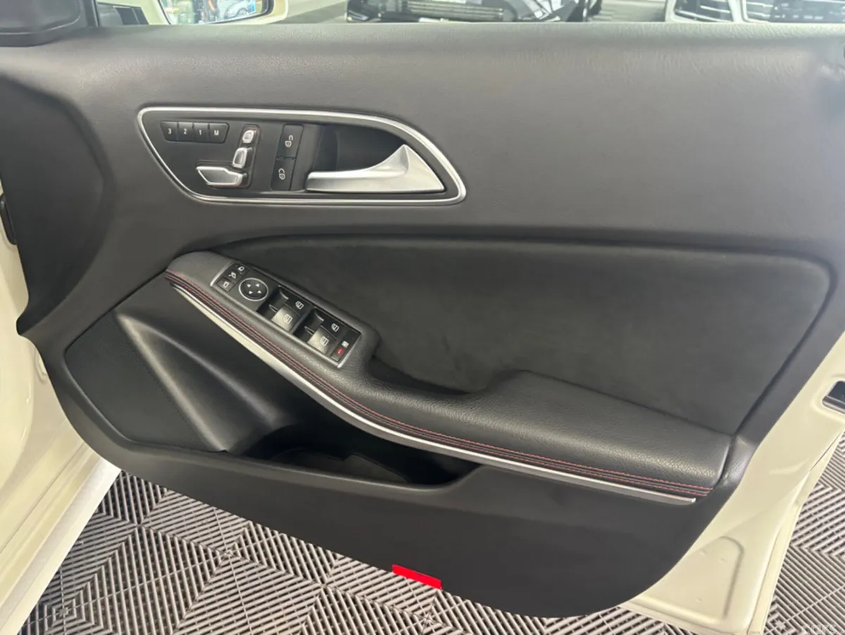 Mercedes-Benz A-Class Hatchback, Petrol, 2018, White