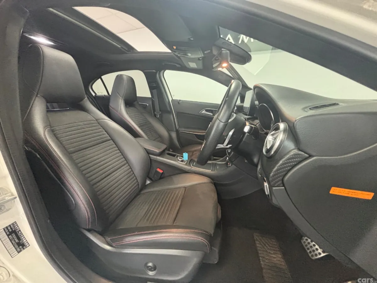 Mercedes-Benz A-Class Hatchback, Petrol, 2018, White