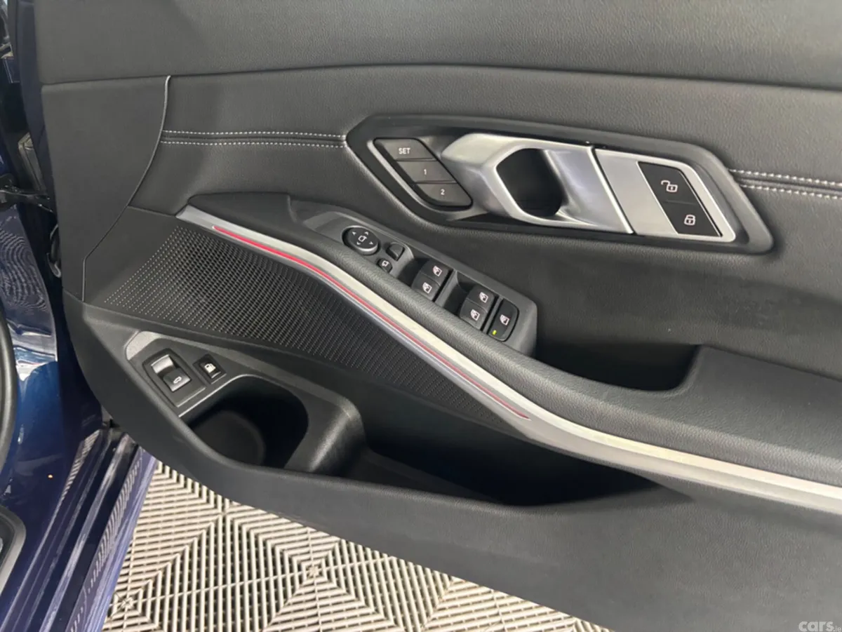 BMW 3-Series Saloon, Petrol Plug-in Hybrid, 2021, Blue