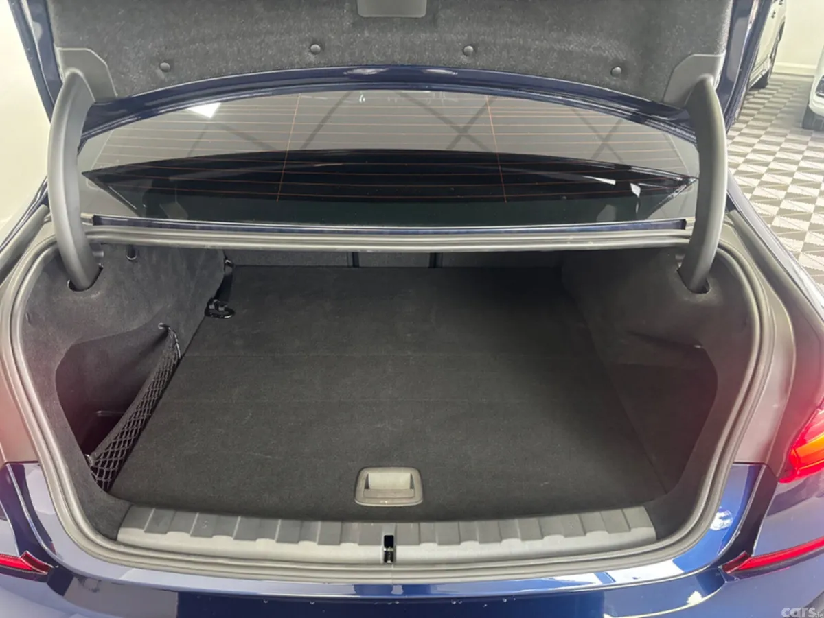 BMW 3-Series Saloon, Petrol Plug-in Hybrid, 2021, Blue