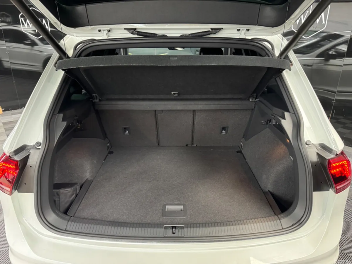 Volkswagen Tiguan SUV, Diesel, 2018, White